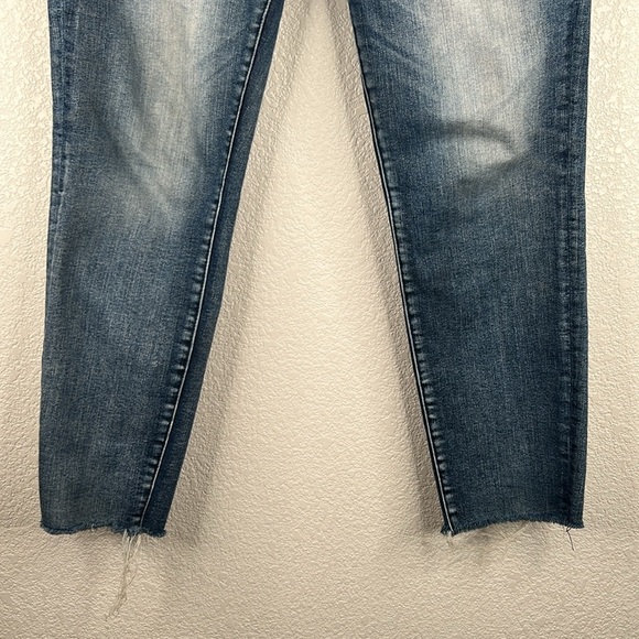 Judy Blue Relaxed Fit Raw Hem Classic Casual Skinny Jeans Size 9/29 - Picture 3 of 9